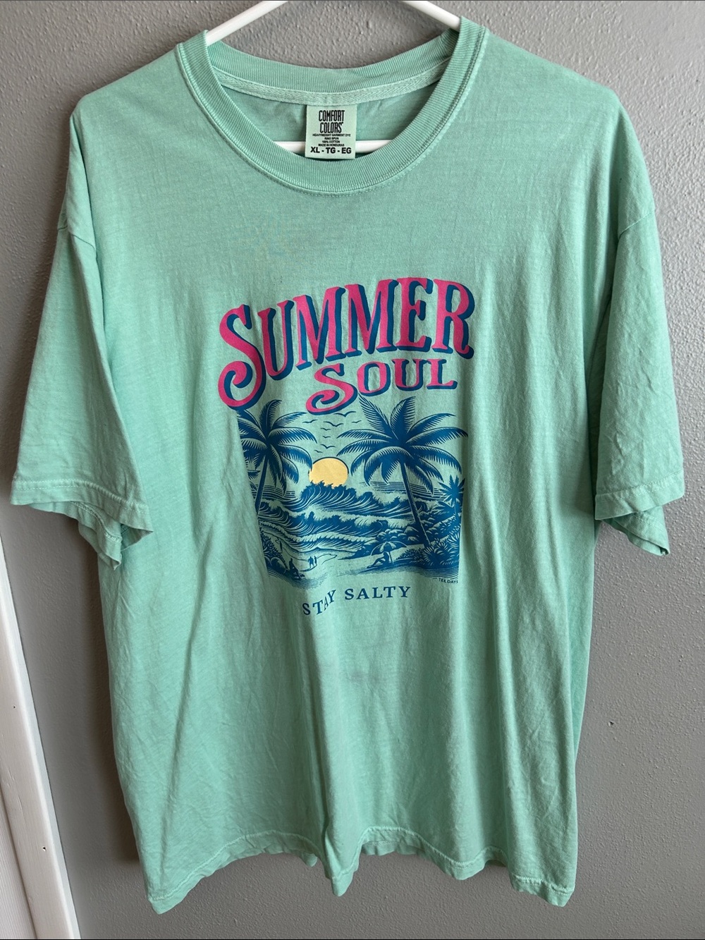 Comfort Colors Mint 'Summer Soul' Graphic Tee